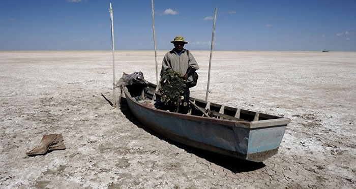 玻利维亚第二大湖泊波波湖已完全蒸发