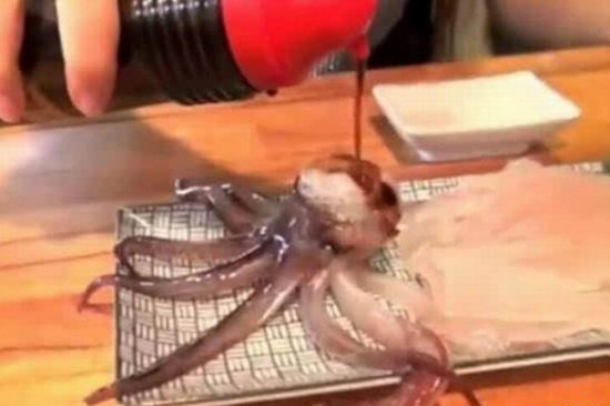 让人无法吞咽的黑暗料理 中国占了3个(5)