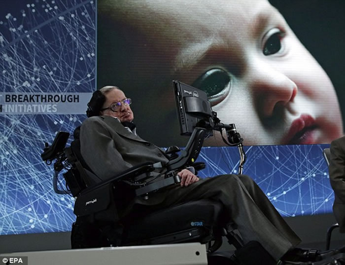 霍金:黑洞或是平行宇宙的入口