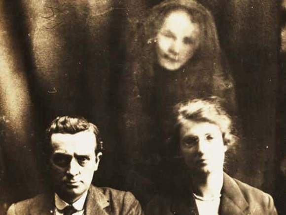 《15张复古通灵诡异照片》没有PS的年代要做假还真辛苦w - 图片9