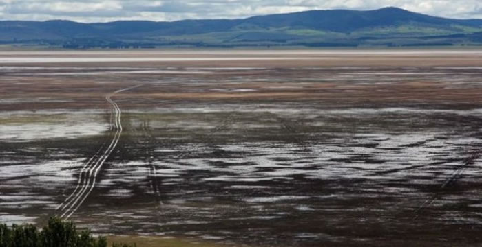 澳洲神秘乔治湖Lake George成谜：时而湖光粼粼时而干涸无水