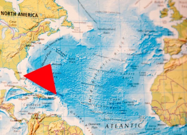 2-bermuda-triangle_000011927848_Small