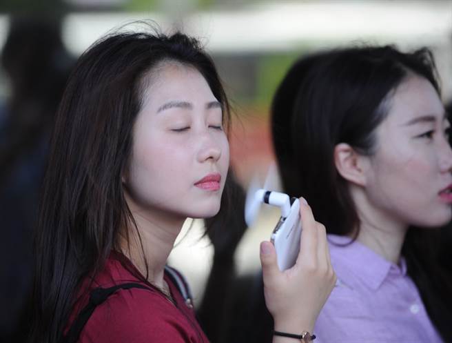 时序入秋 暑气未消 时序入秋 暑气未消