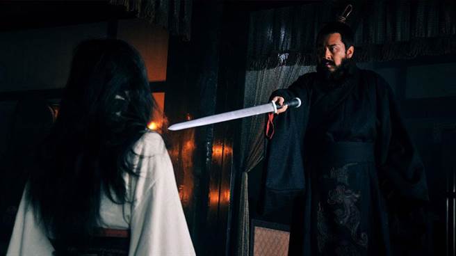 都是削铁如泥，吹毛断发的极品。