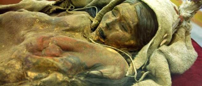 楼兰木乃伊中的DNA证实，其拥有东亚甚至南亚的血统。