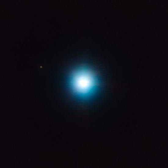 CVSO 30,是一颗M光谱类型的金牛T星,位于猎户星座内,距离地球大约1200光年