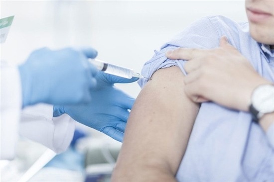 男性避孕药通过注射进入体内。 图片来源：WestEnd61/REX/Shutterstock