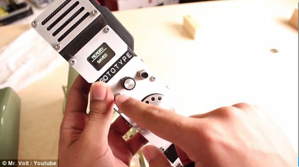 转盘大哥大，口袋装不下